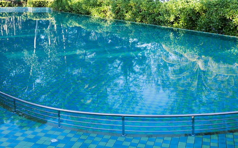 Pool Color Changes Water Appearance in Renovations