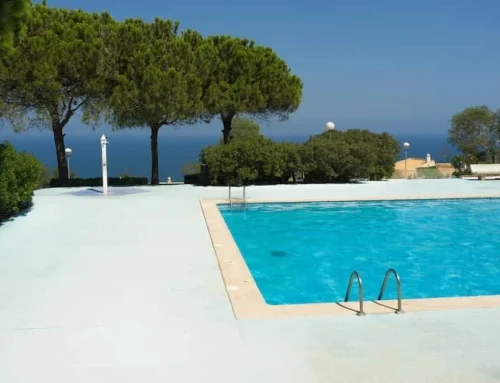 Best Base for Porcelain Pavers: Concrete or Sand?